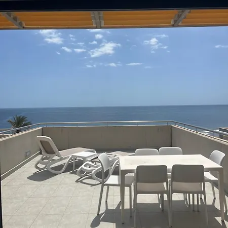 Lägenhet 1ª Linea De Playa Apto De Lujo Los Balos 23 4*