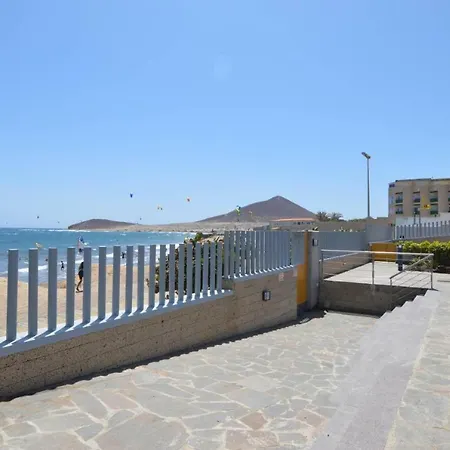 Lägenhet 1ª Linea De Playa Apto De Lujo Los Balos 23 4*